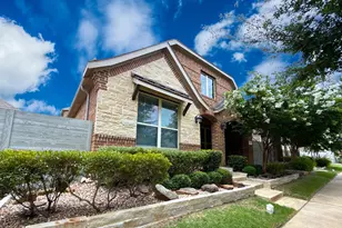 717 10th St, Argyle, TX 76226 - Photo 4