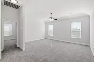 717 10th St, Argyle, TX 76226 - Photo 32