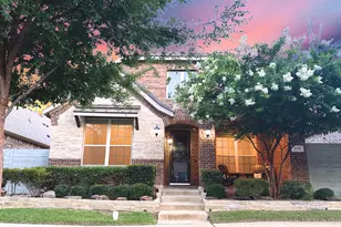 717 10th St, Argyle, TX 76226 - Photo 1