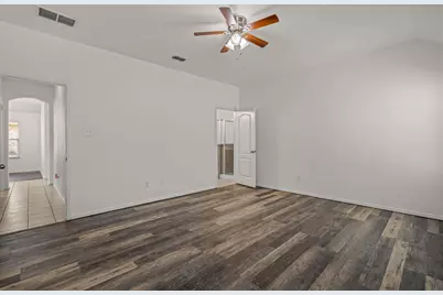 4716 Meadow Green Trail, Fort Worth, TX 76244 - Photo 18