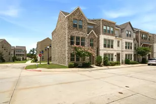 138 Peach Orchard Ln, Euless, TX 76040 - Photo 2