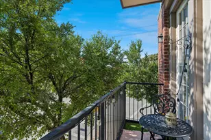 950 Henderson St, Fort Worth, TX 76102 - Photo 14