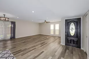 1742 Delaford Dr, Carrollton, TX 75007 - Photo 6