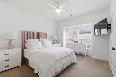 1715 Lewis Court, Dallas, TX 75206 - Photo 18