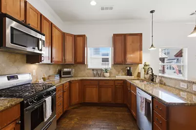 1715 Lewis Court, Dallas, TX 75206 - Photo 14