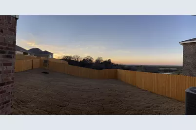 228 Ridgeland Oak Drive, Fort Worth, TX 76120 - Photo 6