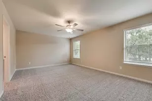 228 Ridgeland Oak Dr, Fort Worth, TX 76120 - Photo 8