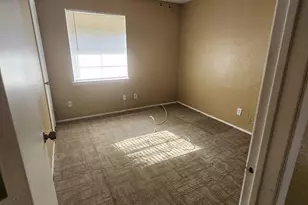 6414 Cinnamon Oaks Dr, Dallas, TX 75241 - Photo 6