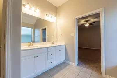 1337 Zanna Grace Way, Fort Worth, TX 76052 - Photo 26