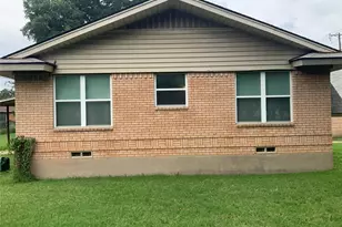 1421 N 9th St, Midlothian, TX 76065 - Photo 4