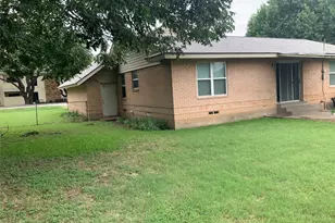 1421 N 9th St, Midlothian, TX 76065 - Photo 6