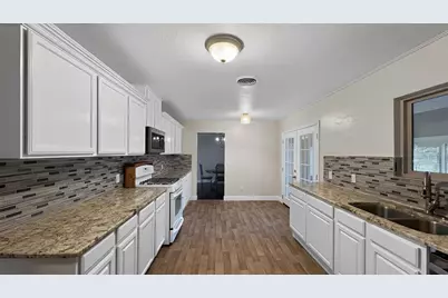 702 N US Highway 69, Celeste, TX 75423 - Photo 10