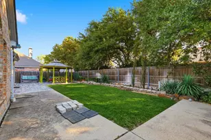 2014 Rumson Dr, Arlington, TX 76006 - Photo 32