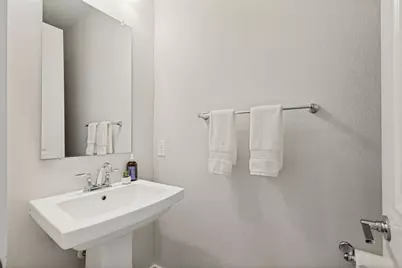 8117 Radnor Road, Dallas, TX 75231 - Photo 16