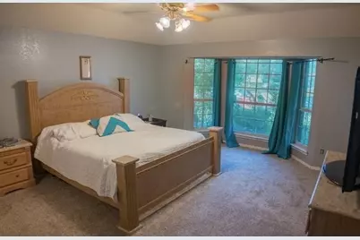 2324 Boardwalk Drive, Mesquite, TX 75181 - Photo 12