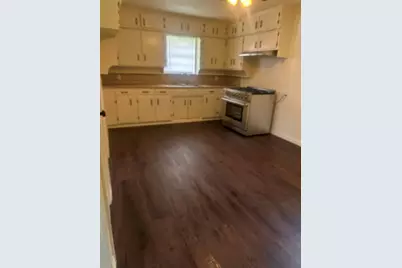 106 Tipton Street, Whitesboro, TX 76273 - Photo 2