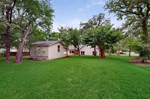 715 Kiowa Dr E, Gainesville, TX 76240 - Photo 34