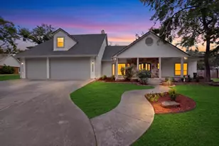 715 Kiowa Dr E, Gainesville, TX 76240 - Photo 1