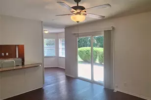 513 Simmons Dr, Euless, TX 76040 - Photo 8