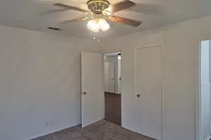 513 Simmons Dr, Euless, TX 76040 - Photo 16