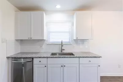 3934 6th Street, Sachse, TX 75048 - Photo 4