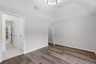 3601 Sandhurst Dr, Flower Mound, TX 75022 - Photo 22