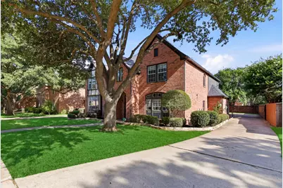 3601 Sandhurst Drive, Flower Mound, TX 75022 - Photo 2