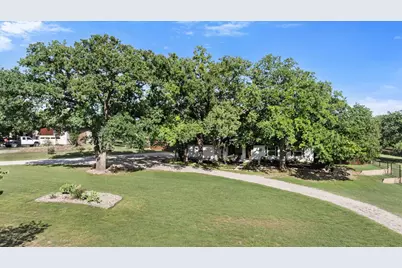 1003 Newell, Hudson Oaks, TX 76087 - Photo 32