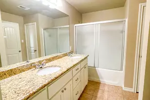 210 Paschall, Mabank, TX 75147 - Photo 2