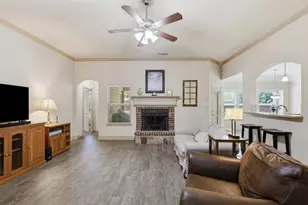 317 Delaware St, Burleson, TX 76028 - Photo 24