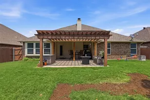 317 Delaware St, Burleson, TX 76028 - Photo 26