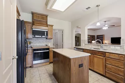 317 Delaware Street, Burleson, TX 76028 - Photo 18