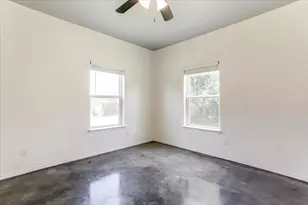 1409 County Rd 913, Burleson, TX 76028 - Photo 30