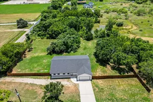 1409 County Rd 913, Burleson, TX 76028 - Photo 38