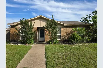 419 Woodhurst Drive, Coppell, TX 75019 - Photo 2