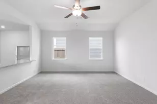 945 Cawthorne Trl, Fort Worth, TX 76108 - Photo 4