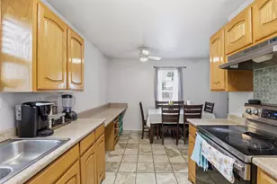 201 Eastland St, Cleburne, TX 76031 - Photo 10