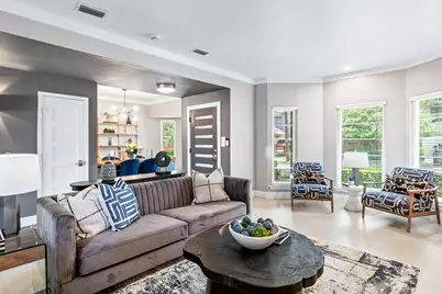 916 Pavillion Street, Dallas, TX 75204 - Photo 6