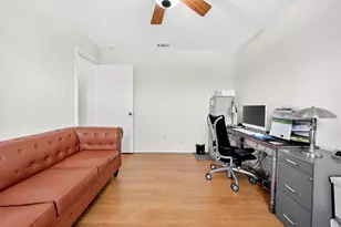 9339 Crimnson Ct, Dallas, TX 75217 - Photo 10