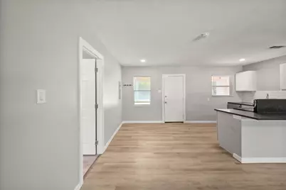 329 Claudia Street, Arlington, TX 76010 - Photo 12