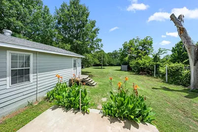 5621 Meandering Road, River Oaks, TX 76114 - Photo 26