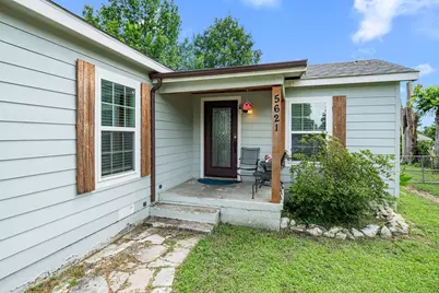 5621 Meandering Road, River Oaks, TX 76114 - Photo 2