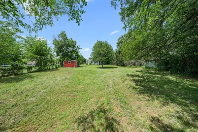5621 Meandering Road, River Oaks, TX 76114 - Photo 28