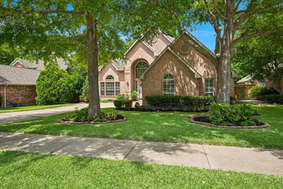411 Misty Meadow Drive, Allen, TX 75013 - Photo 2