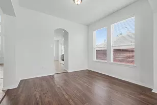 4549 Woodbluff Dr, Mesquite, TX 75150 - Photo 6