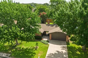6528 Sherri Ln, North Richland Hills, TX 76182 - Photo 34
