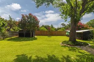 6528 Sherri Ln, North Richland Hills, TX 76182 - Photo 4