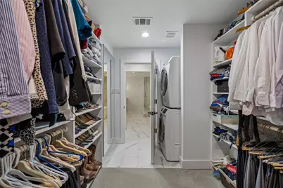 9431 Spring Branch Drive, Dallas, TX 75238 - Photo 20
