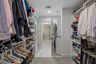 9431 Spring Branch Dr, Dallas, TX 75238 - Photo 20