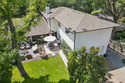 9431 Spring Branch Drive, Dallas, TX 75238 - Photo 38